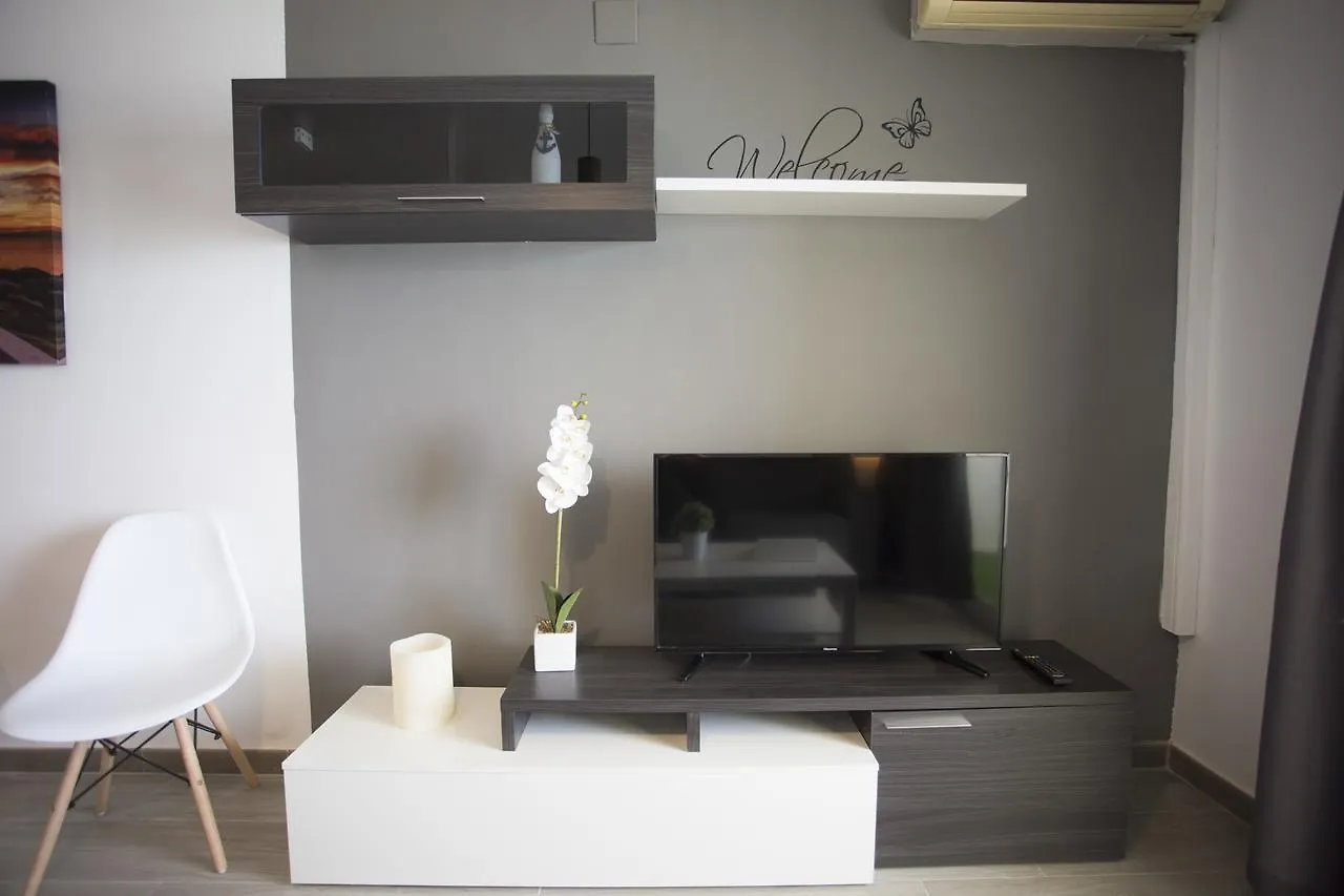 アパート Apartamentos Fabiola カンブリルス