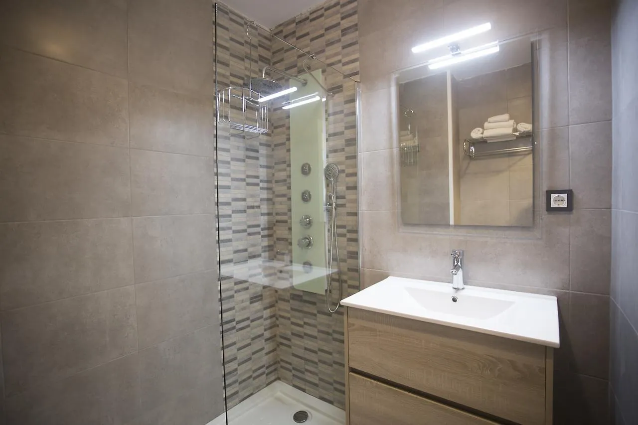 Apartamentos Fabiola カンブリルス スペイン