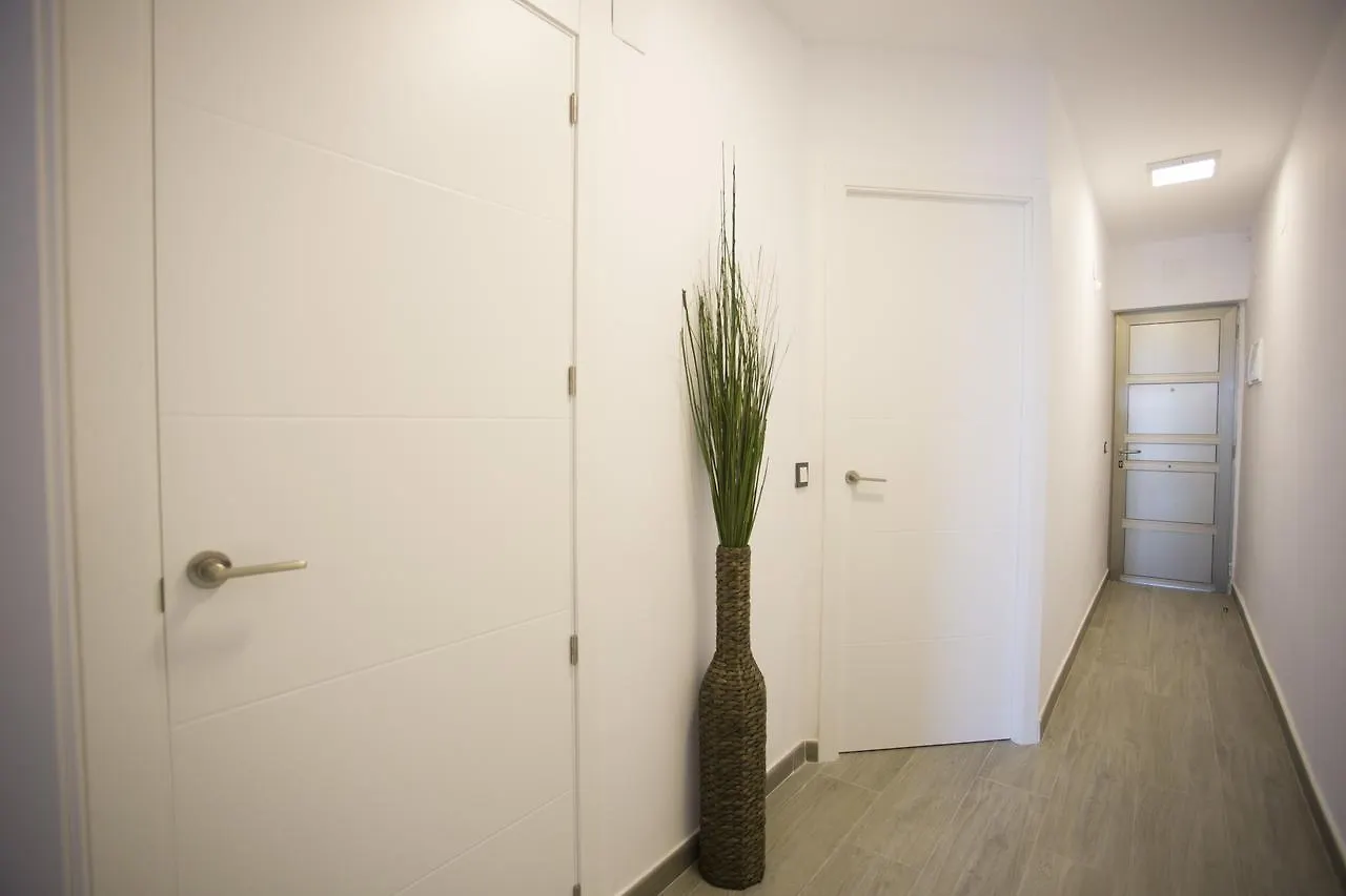 Apartamentos Fabiola Камбрильс 0*,  Испания