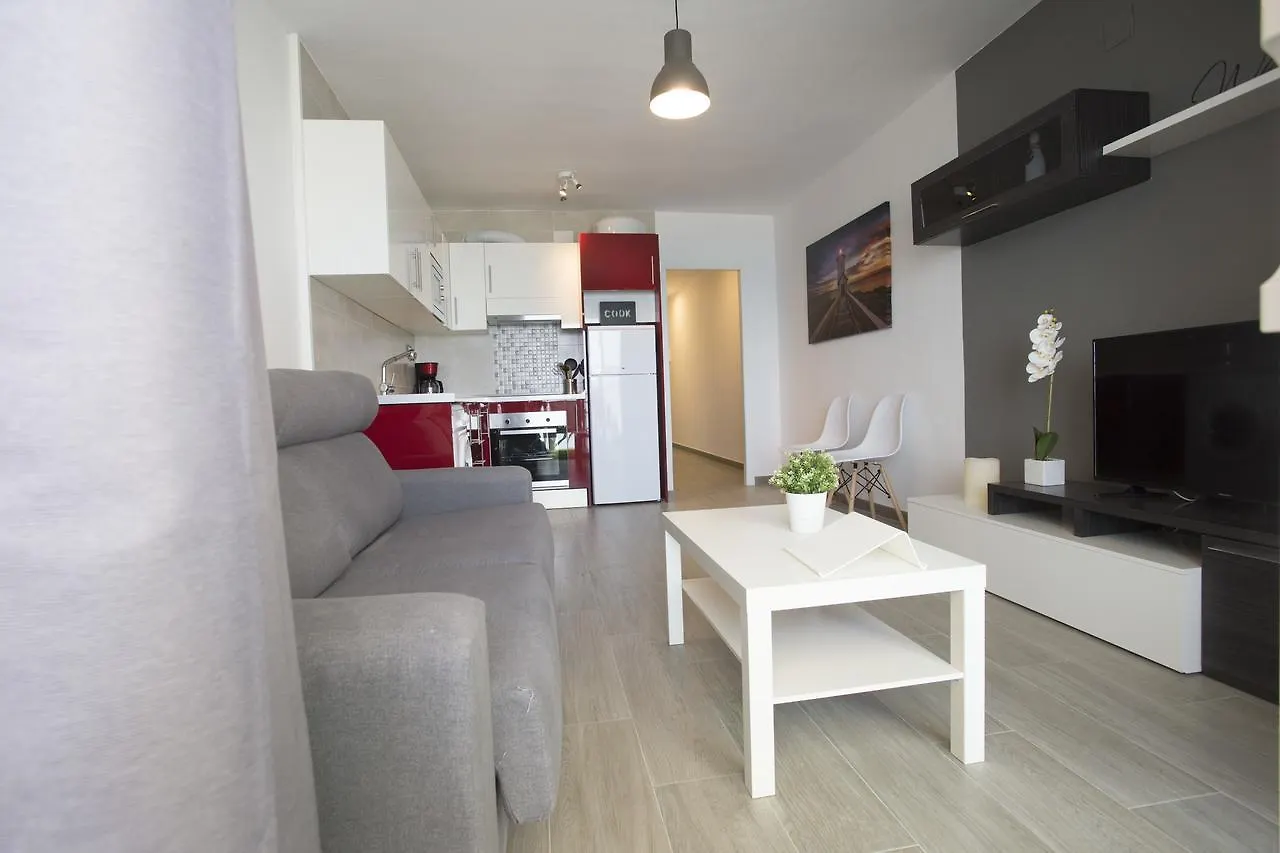 Апартаменты Apartamentos Fabiola Камбрильс